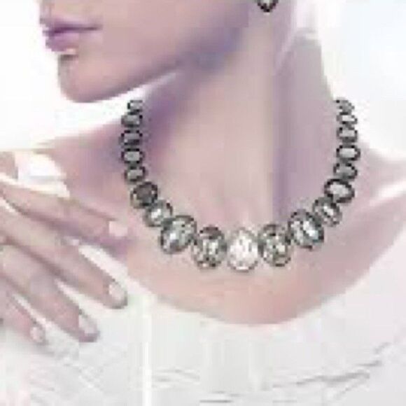 Swarovski VOY Necklace Large - Picture 1 of 5